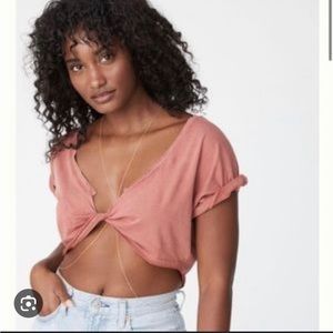 Daily Practice Cropped Twist Top